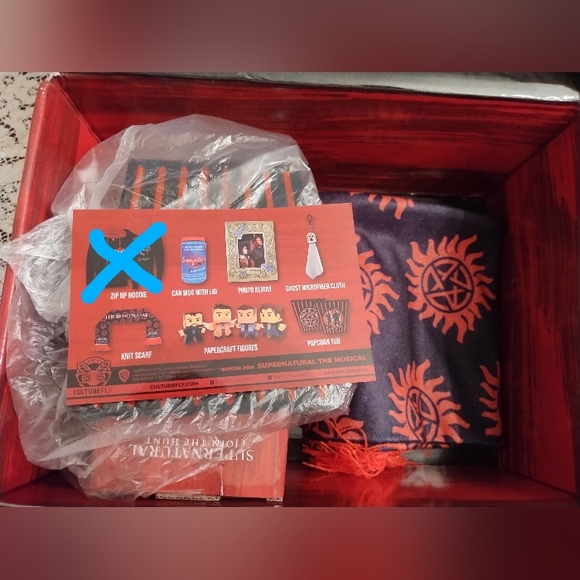 Culturefly's Supernatural subscription box The Musical - Picture 1 of 10